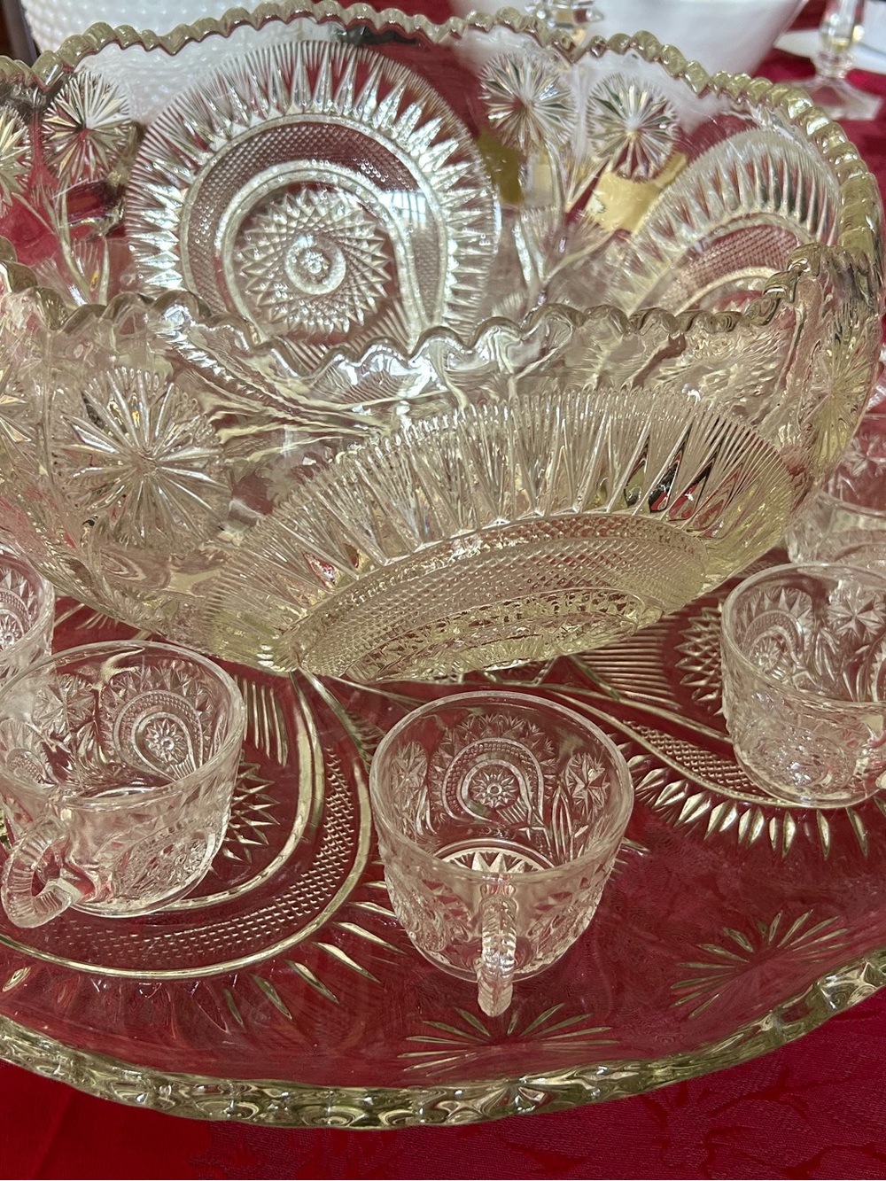 Clear Glass Punch Bowl and Matching Cups Set - Elegant Serveware - Picture 2 of 4